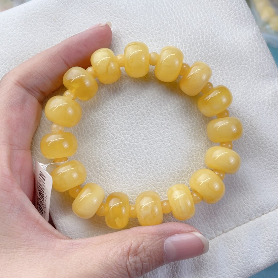 蜜蜡裸石未镶嵌蜜蜡025