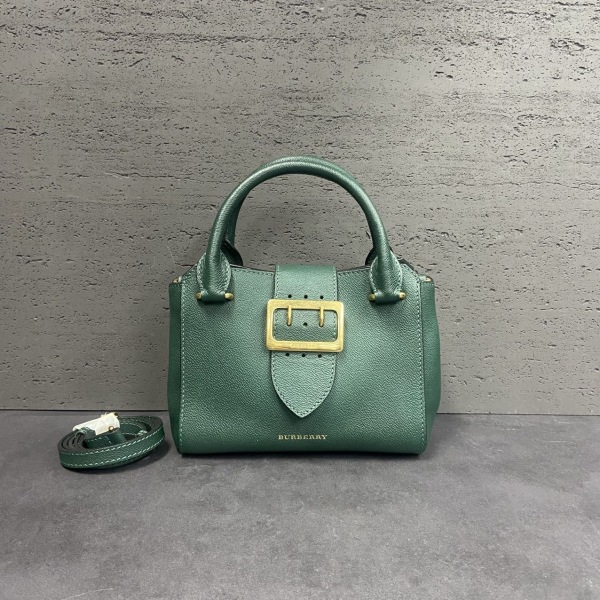 95新/博柏利/市场价16600/包包/250303XZ0026