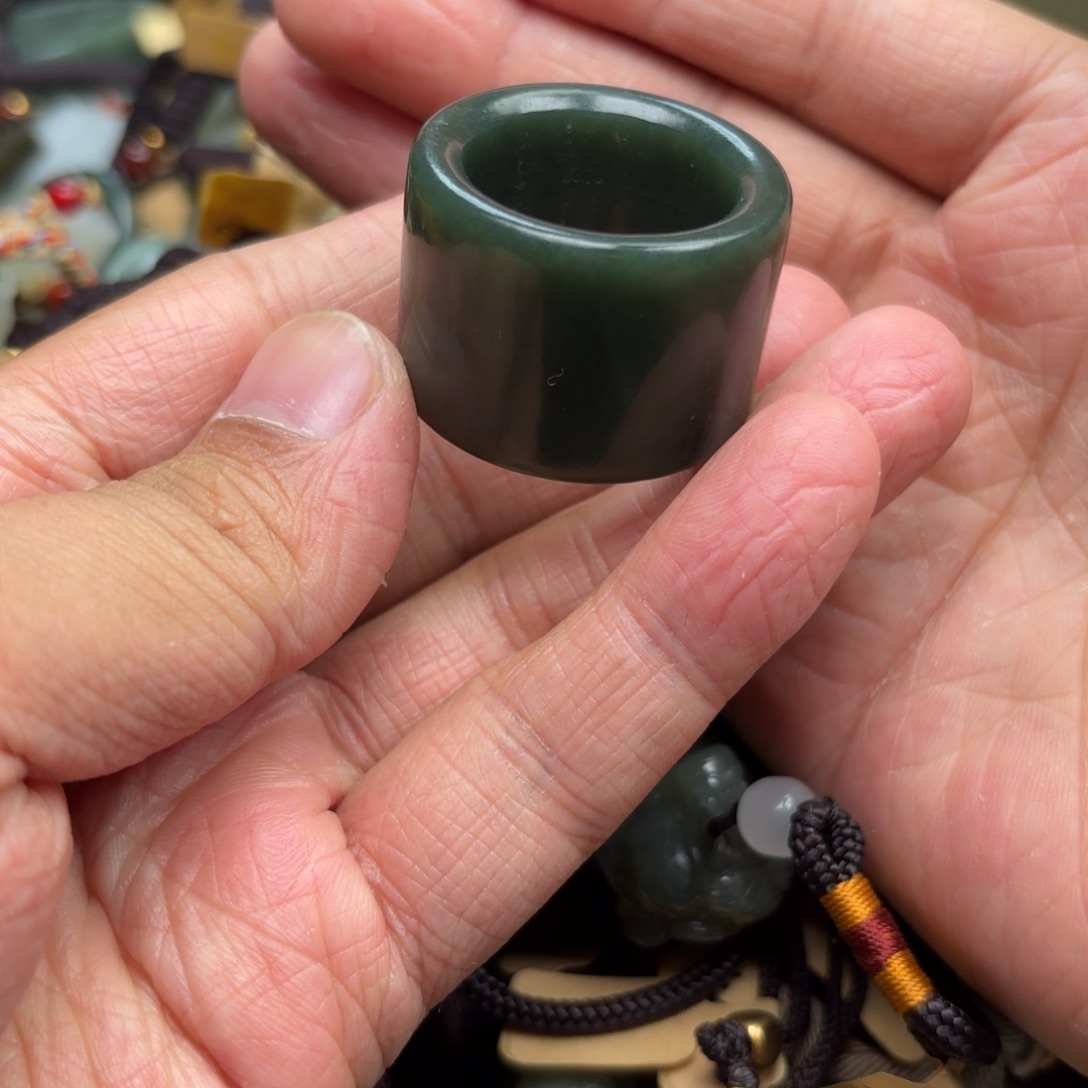 和田玉未镶嵌颈饰21-24