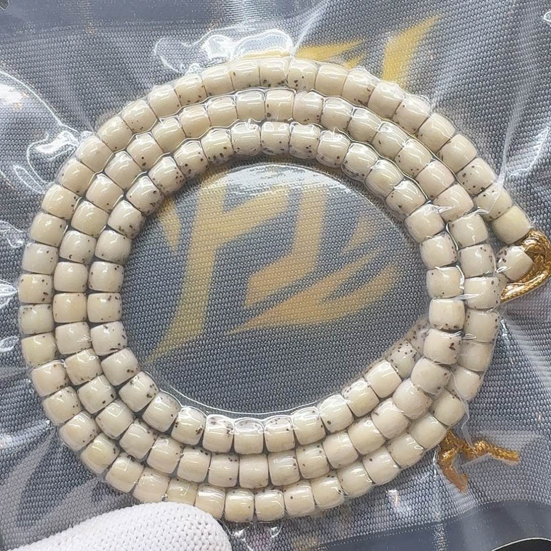 星月菩提吊坠10一物一图冰白石玉河豚6直切108