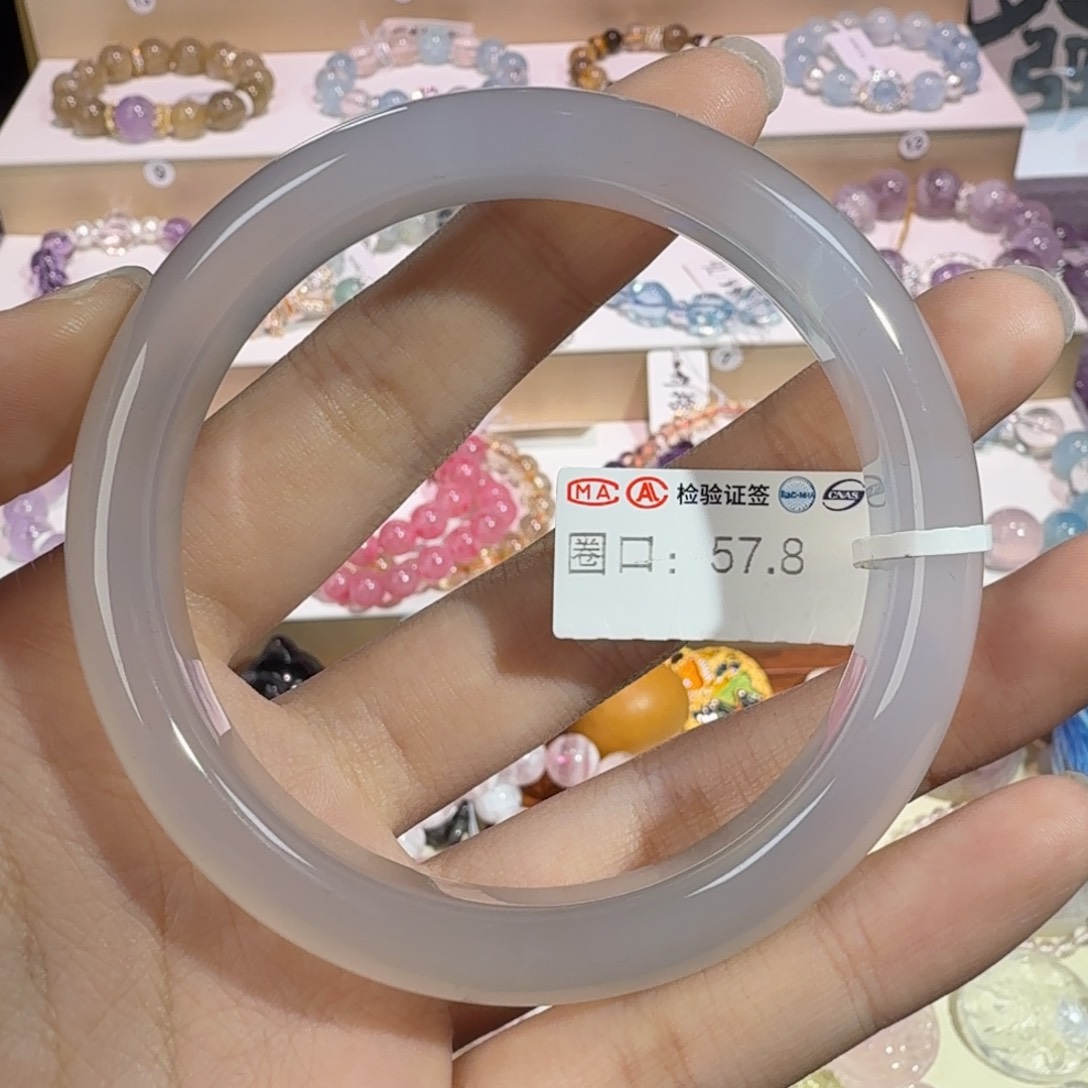 水晶手串未镶嵌镯