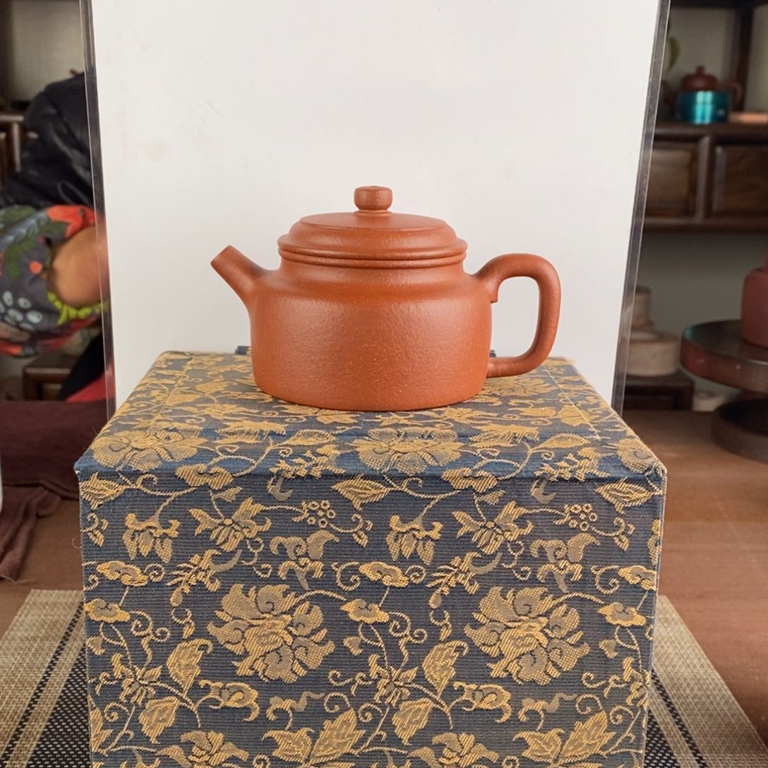 紫砂茶壶晨*宜兴紫砂工艺美术精品