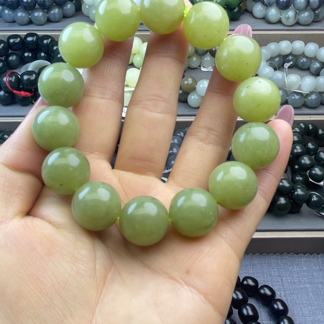 和田玉手链未镶嵌