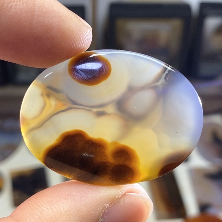 玛瑙/玉髓颈饰未镶嵌