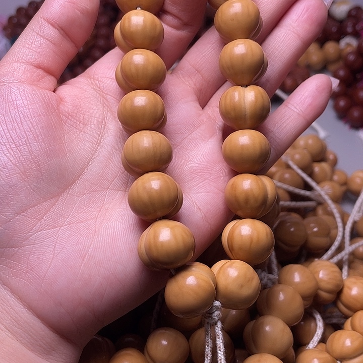 艳***天手串猴头核桃17尺寸镜面柯基屁桃手持全品无暇