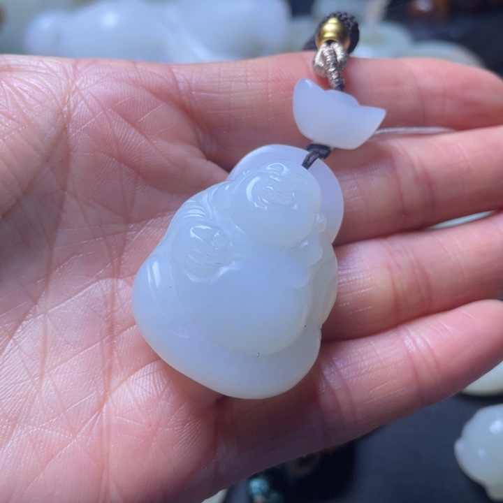 和田玉挂件未镶嵌随***看