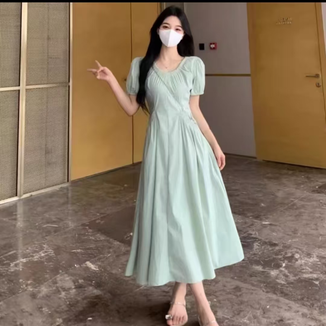 （70-180斤）法式高级感薄荷绿连衣裙夏季胖mm显瘦泡泡袖v领裙1547
