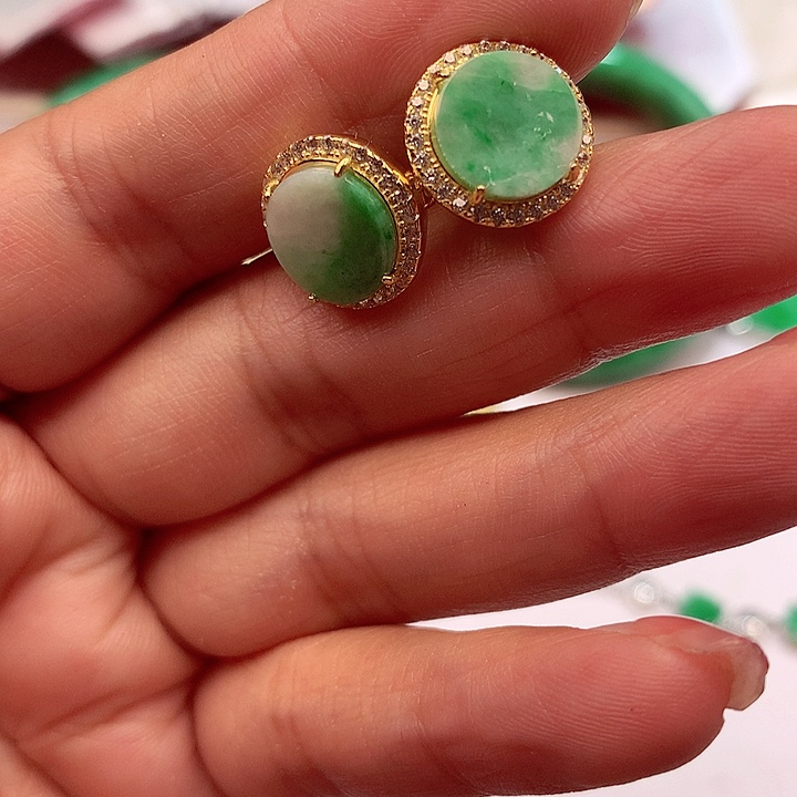 翡翠颈饰银S925镶嵌翡翠