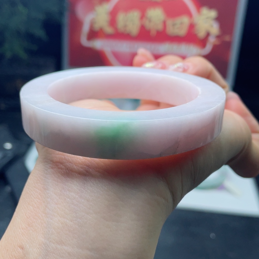 定制翡翠未镶嵌正圈手镯