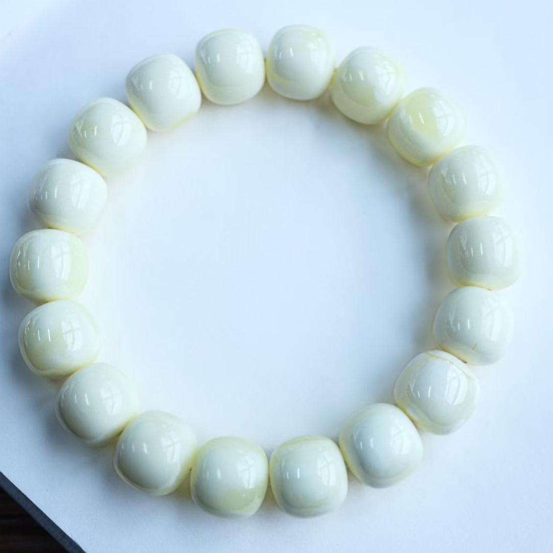 同料 13.2mm瓷白花蜡老型珠手串 瓷釉级 24.14克