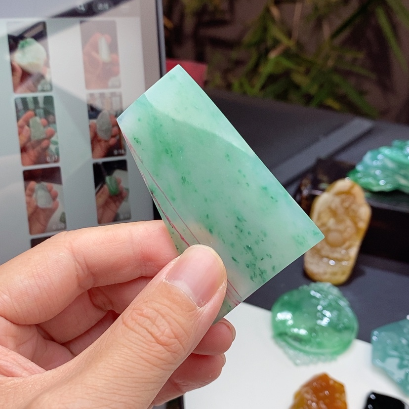 【闪购商品】定制翡翠未镶嵌包工