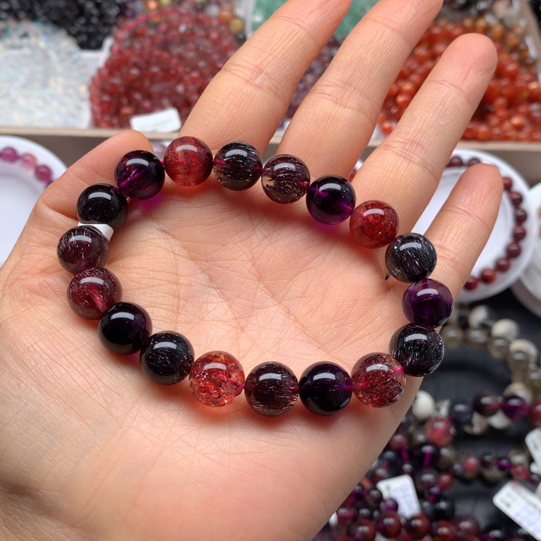 水晶手链未镶嵌肖****姐满矿黑加仑L10.6