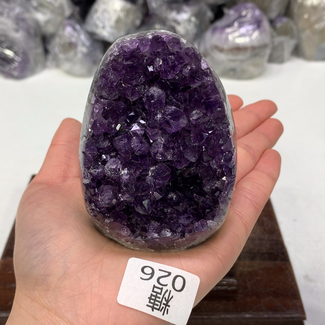 紫晶摆件未镶嵌水晶