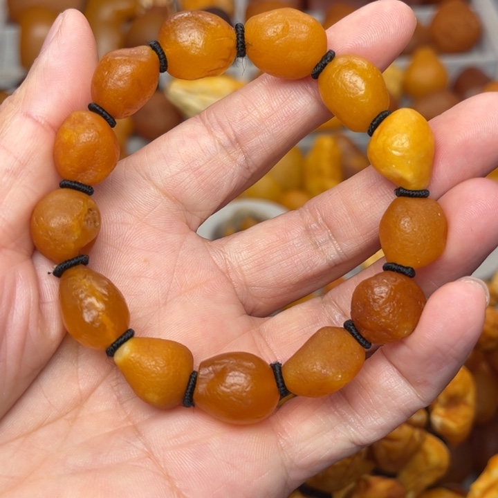 琥珀未镶嵌裸石天然蜜蜡手串