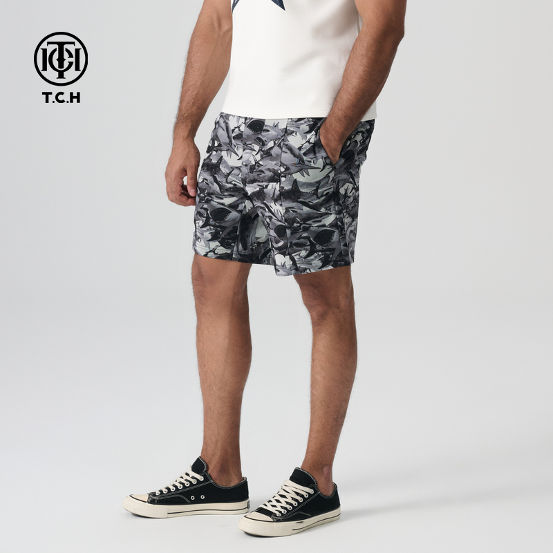 T.C.H/轻奢2025夏季新款烫钻个性休闲短裤男女同款T72B216027