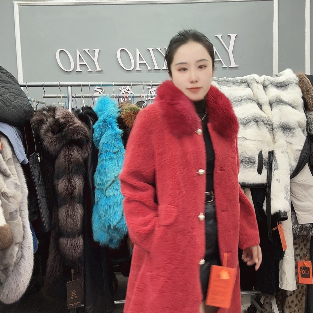 姚小妖家高端皮草