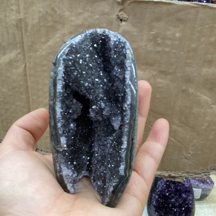 紫晶大型摆件（非配饰）未镶嵌