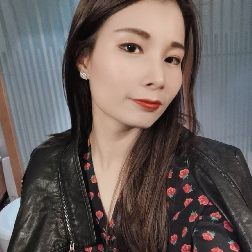 青丝宠粉女士皮衣613