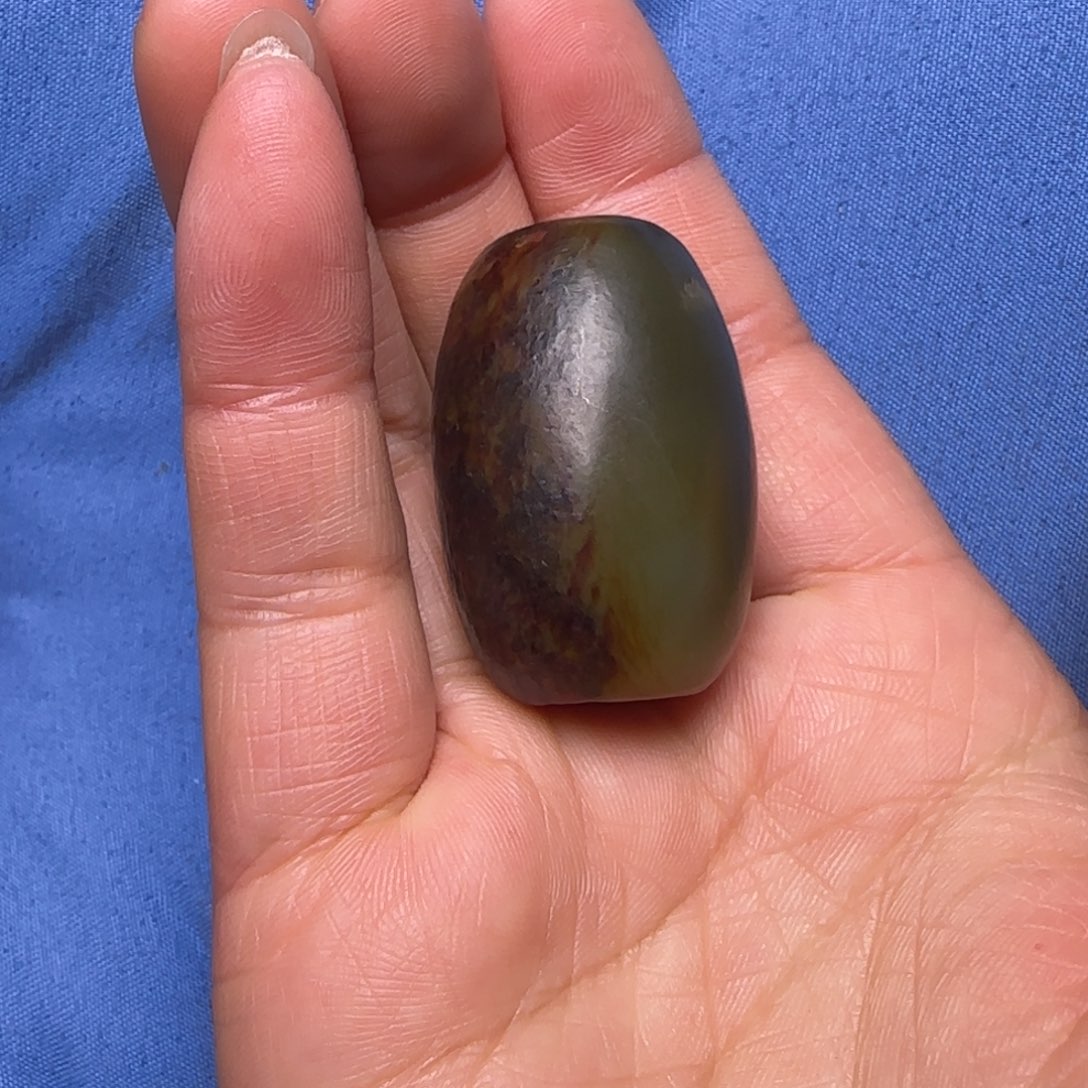 岫岩河磨玉（透闪石质玉）颈饰未镶嵌