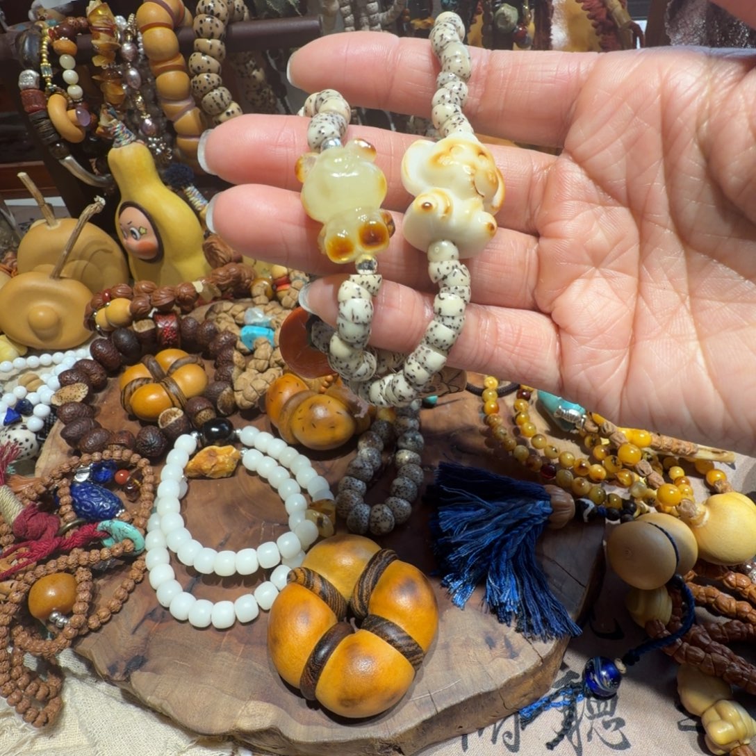 王****啊啊啊啊啊啊福利手串