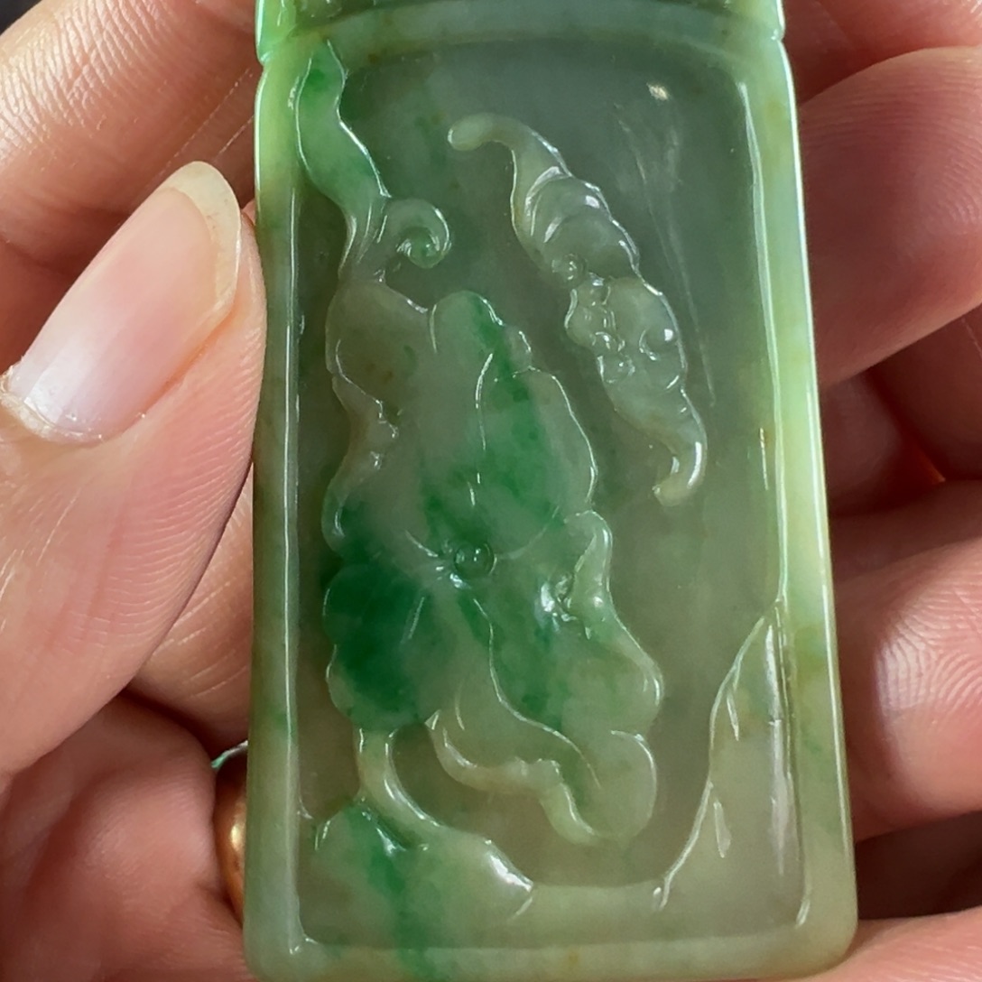 辉***店翡翠未镶嵌手镯天然翡翠挂件