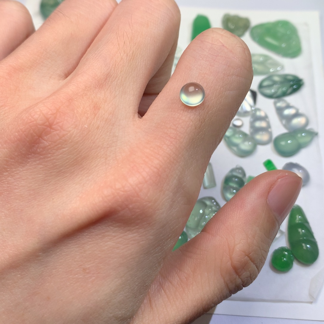 翡翠未镶嵌吊坠(不含链)蛋面