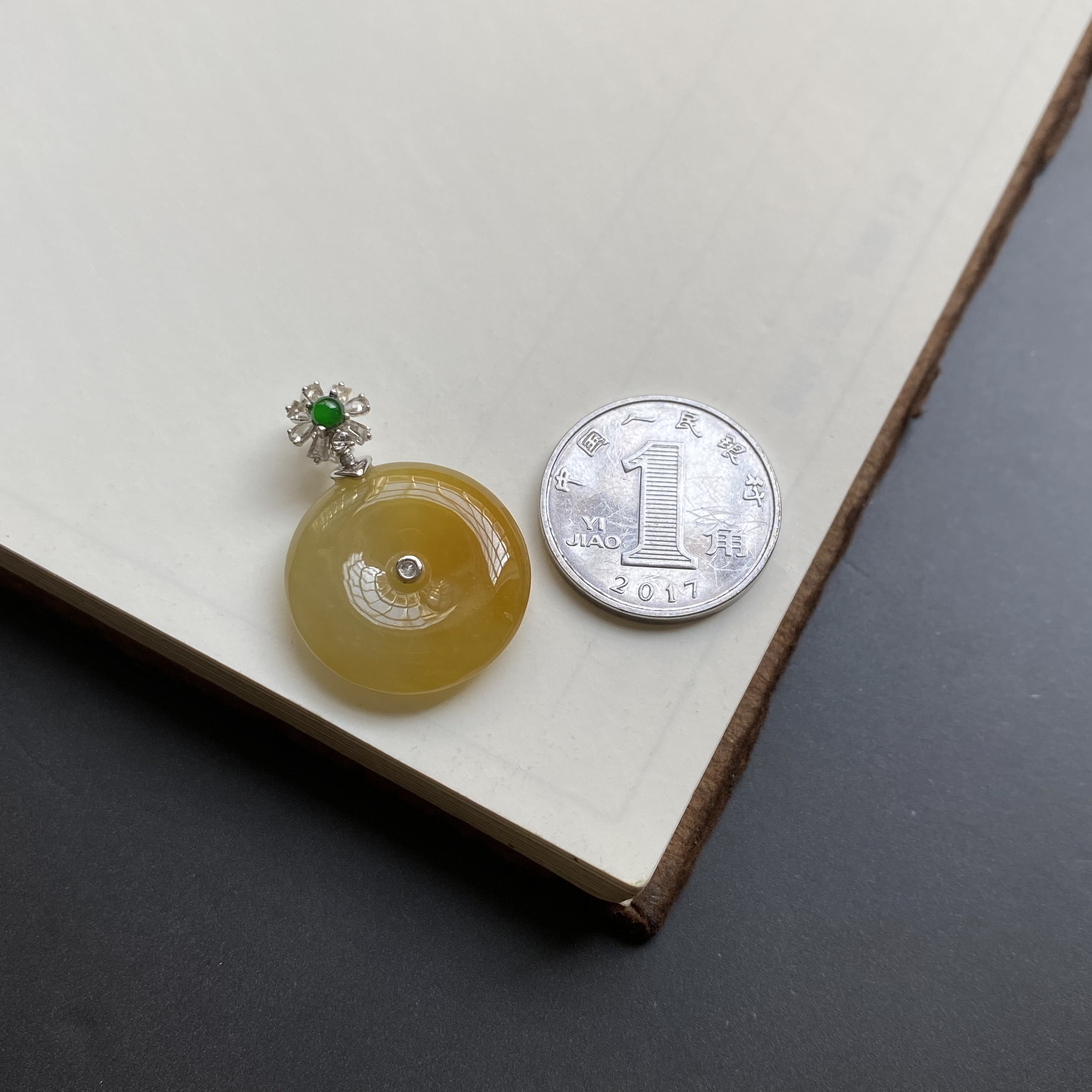 也木西翡翠成品18K金镶冰润黄翡平安扣wsy