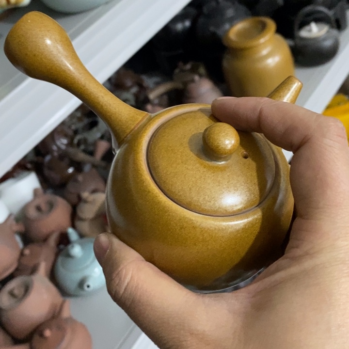 陶瓷艺术品及陶瓷壶