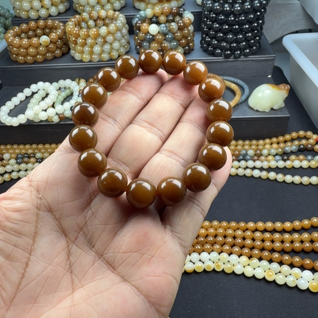 花***木和田玉未镶嵌手链