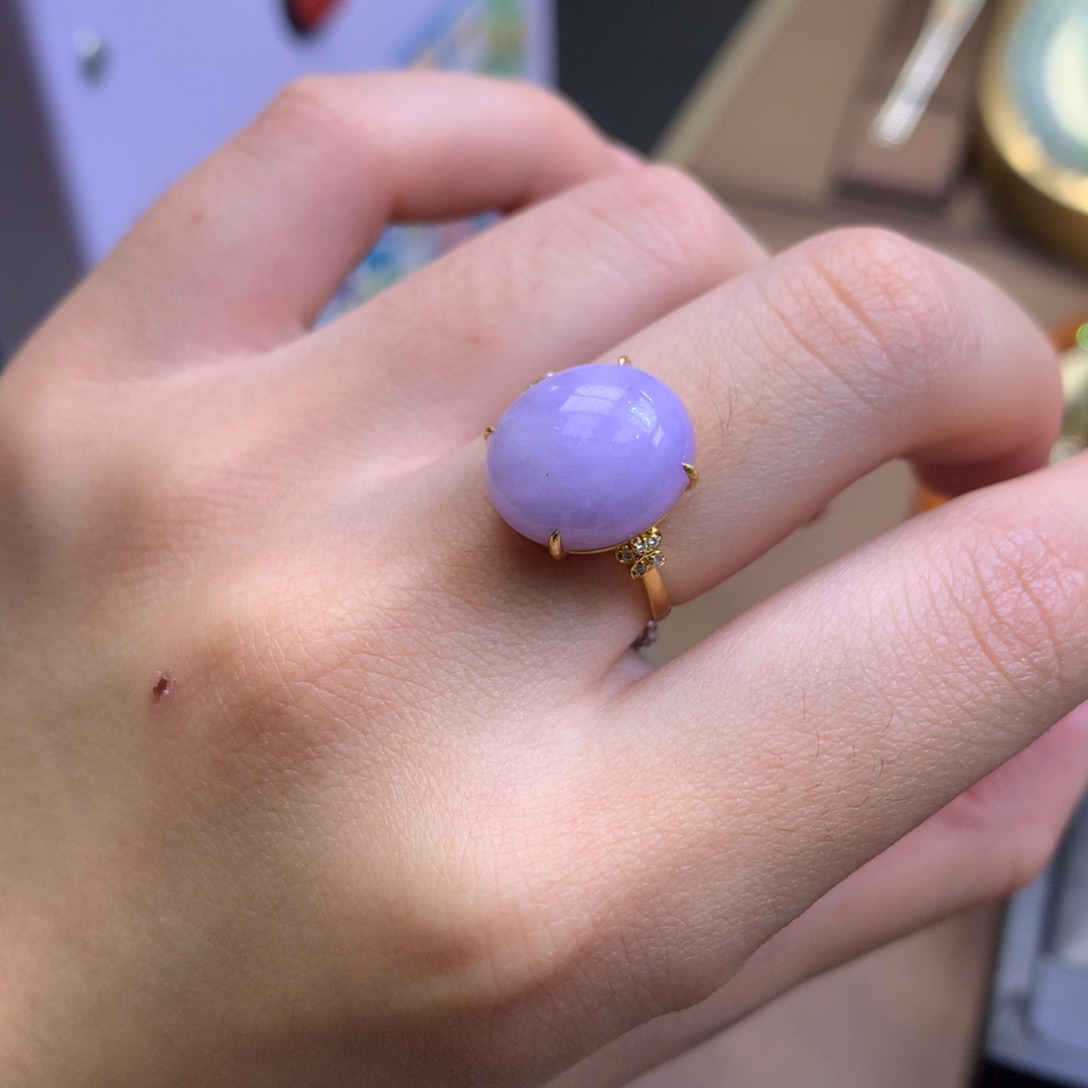 翡翠18K金镶嵌颈饰翡翠