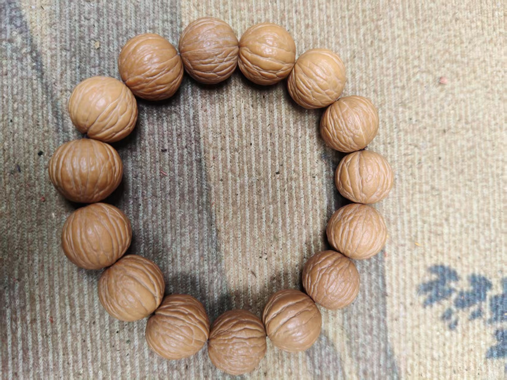 猴头大凤羽精品单圈手串