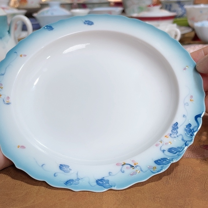 【闪购商品】幽蓝藤雾花边壶承哈哈哈