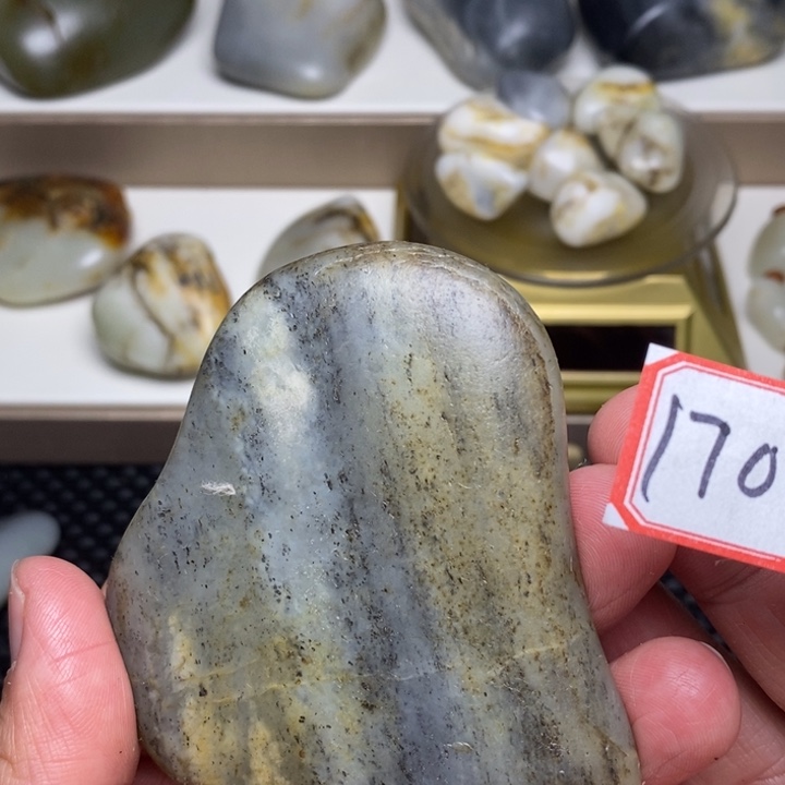 未镶嵌和田玉把件170