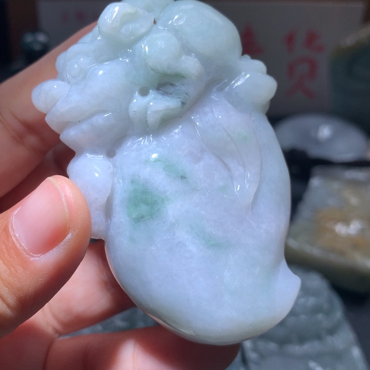 翡翠未镶嵌颈饰保真天然A货翡翠