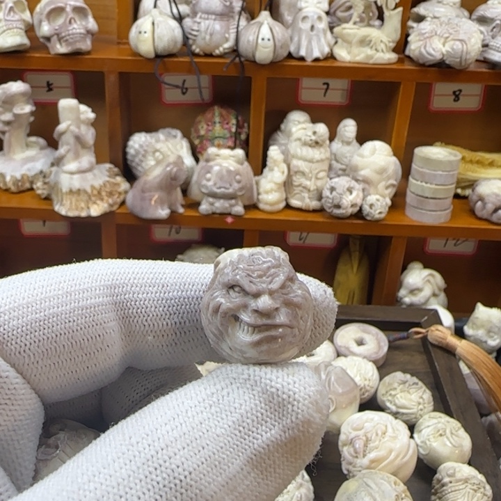 非金属配饰鹿角雕刻生肖羊