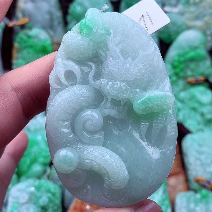 翡翠吊坠(不含链)未镶嵌