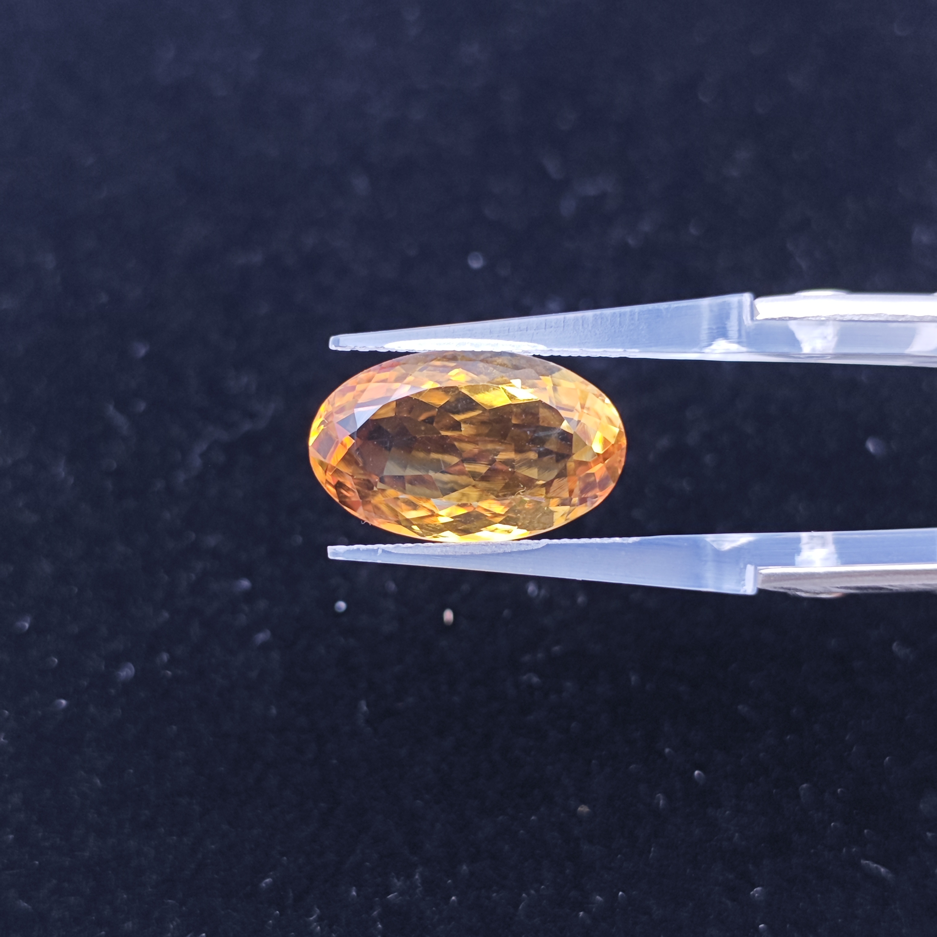 黄水晶-10.55ct（00636552）0325