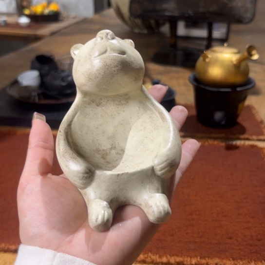 景德镇鱼和熊手工陶艺