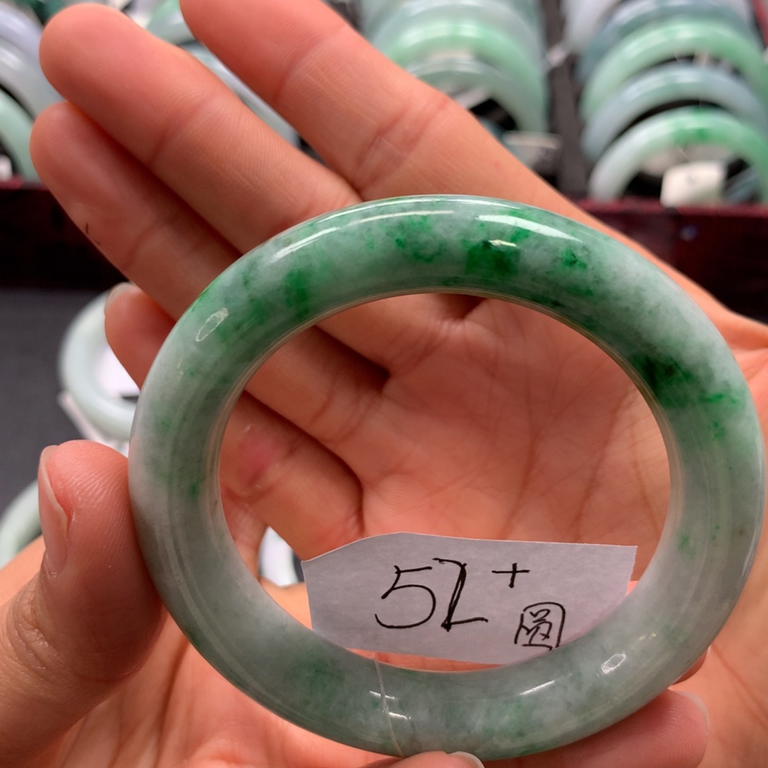 未镶嵌手镯翡翠手镯