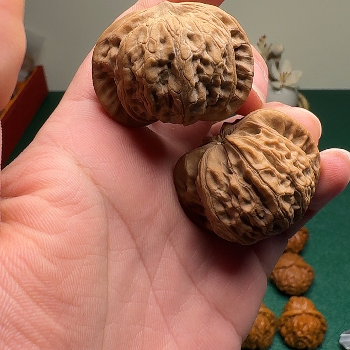 蜡***笔文玩核桃把件山地战鼓39尺
