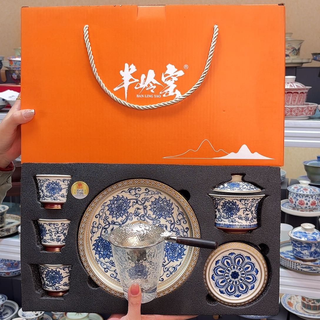 盖碗里的水煮开后放