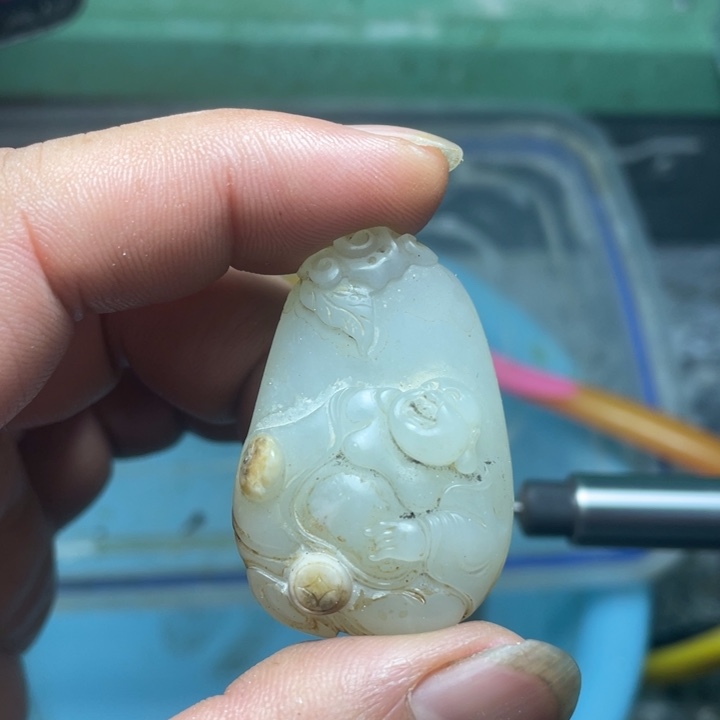 颈饰未镶嵌和田玉（子料）