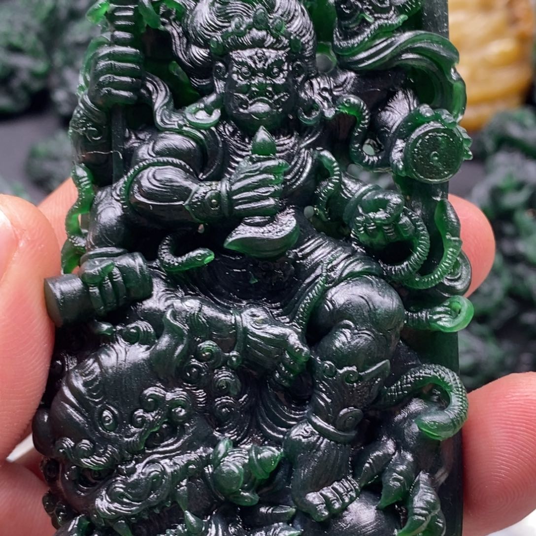 定制翡翠未镶嵌天然翡翠A货大黑天