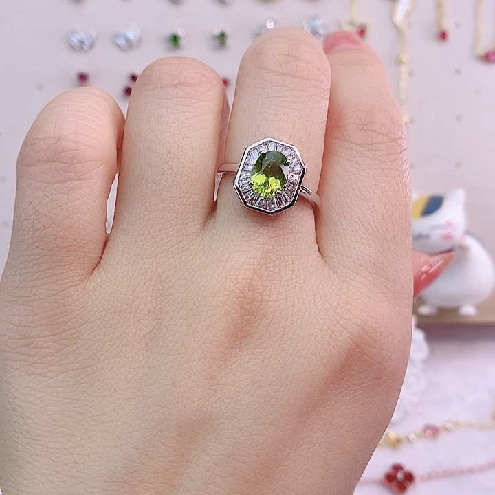 橄榄石戒指银S925镶嵌