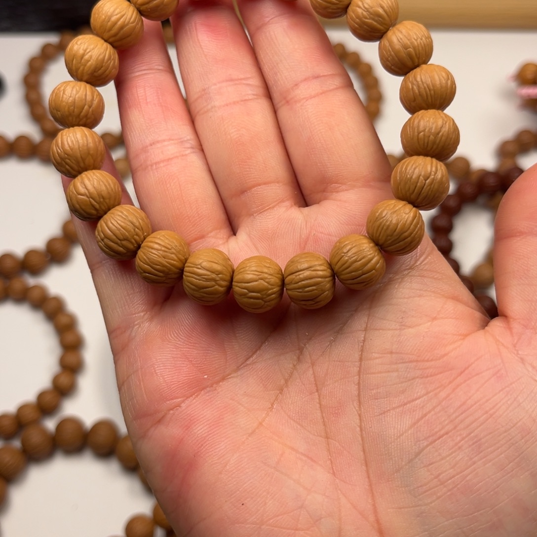 y***生猴头核桃吊坠土豪