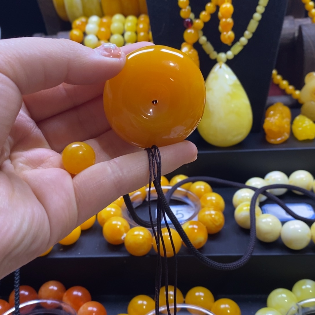 用***5非金属全品无暇中号平安扣