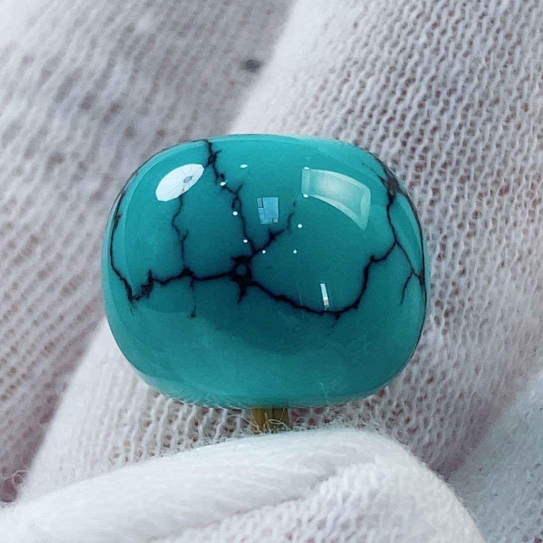 绿松石配饰未镶嵌