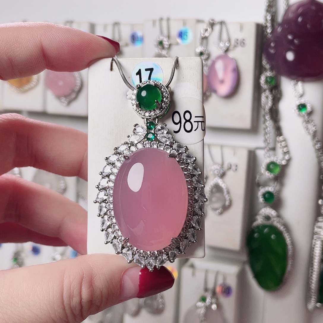 玛瑙/玉髓未镶嵌颈饰