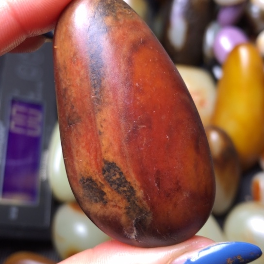 和田玉（翠青玉）未镶嵌珠宝奇石