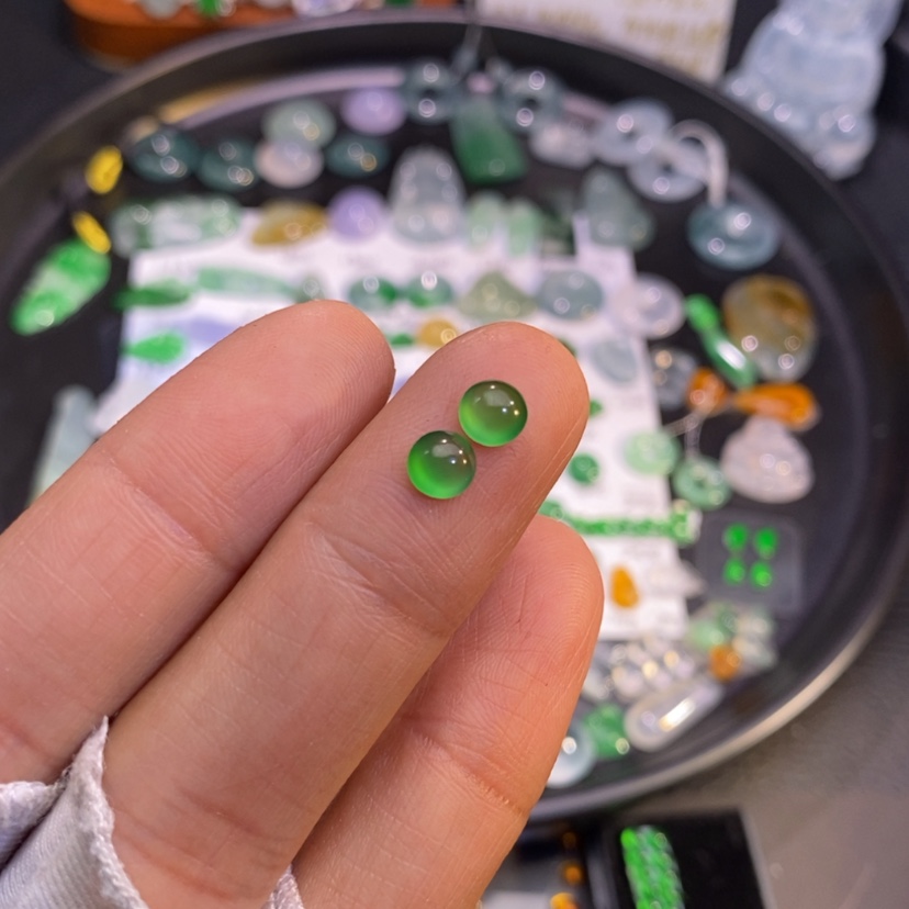 【闪购商品】翡翠挂件未镶嵌蛋